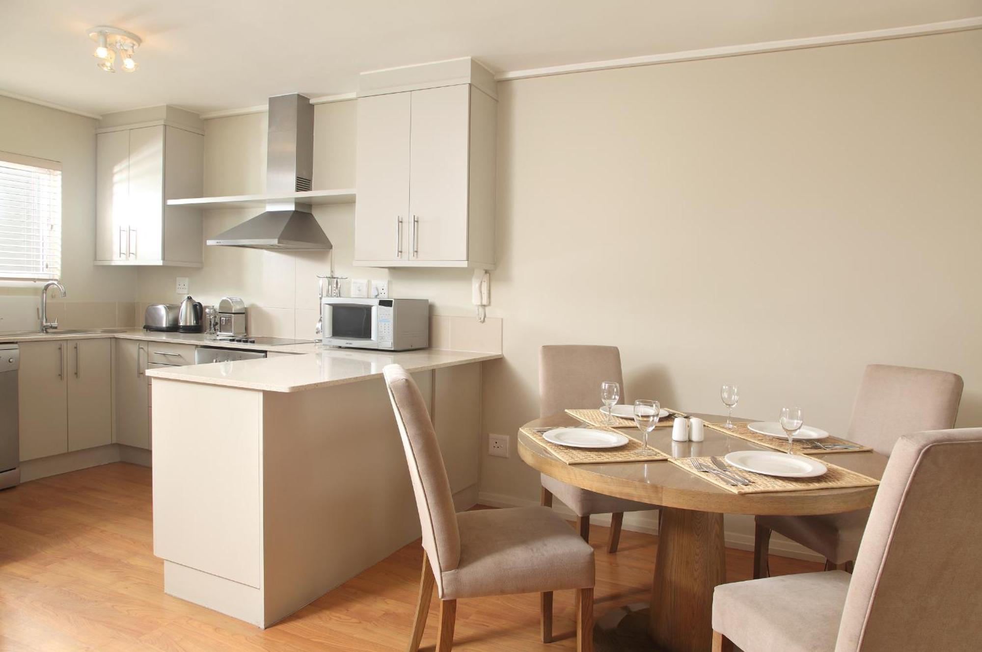 Lagoon Beach Hotel Apartments Cape Town Dış mekan fotoğraf
