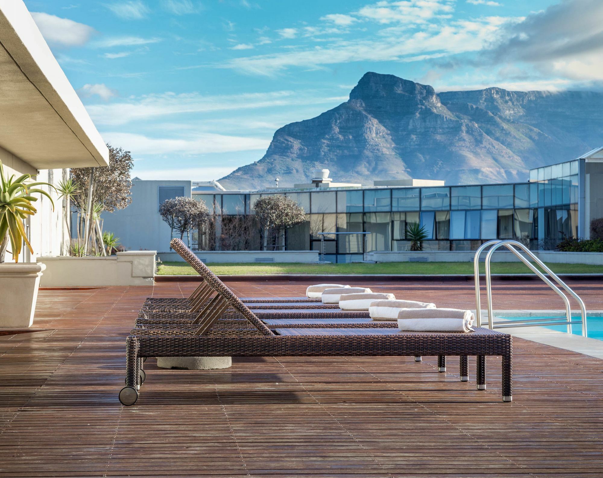 Lagoon Beach Hotel Apartments Cape Town Dış mekan fotoğraf