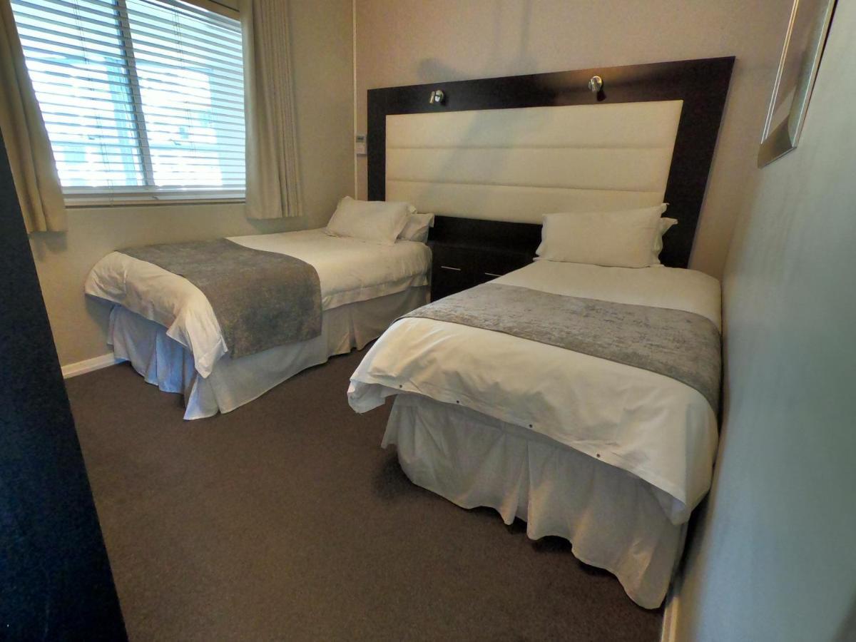 Lagoon Beach Hotel Apartments Cape Town Dış mekan fotoğraf